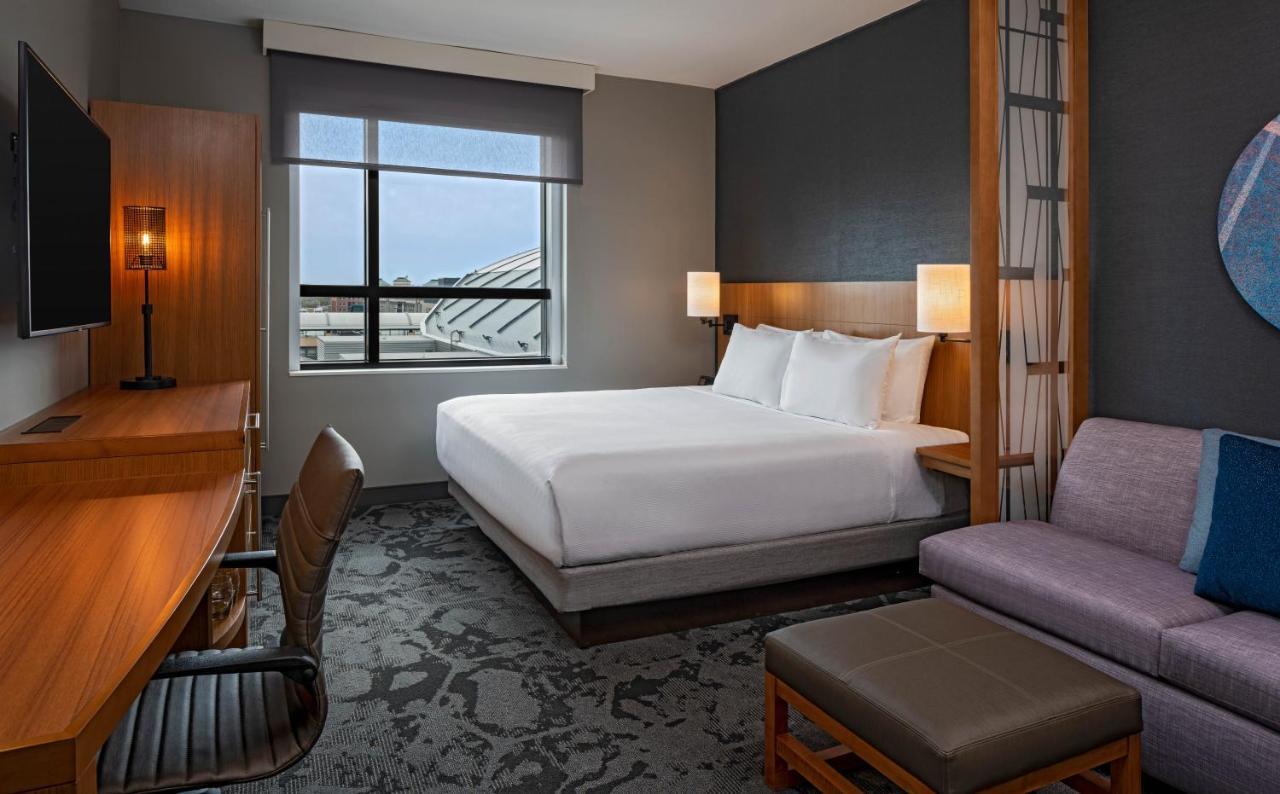 Hyatt Place Indianapolis Downtown Buitenkant foto